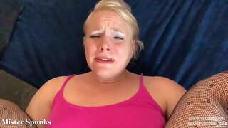 Stepsister Dostane Prvý Análny a Cum na jej Veľký Zadok / S SexySpunkyGirl