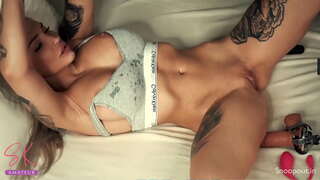 Seksi ruskinja Prskanje na Kameru