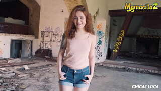 CHICAS LOCA - Shelley Svētlaime - Cirtaini Mati Pusaudžu Riskanti Valsts Seksu Ar Gribošu Svešinieks