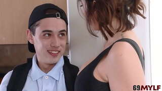 ���इवी Lebelle