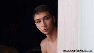 Nuorten Sukupuoli Osapuolet - Katsella niitä, koska ne menevät täysin villi ratsastus hänen kasvonsa ja kukko