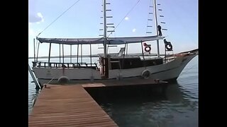 اللاتينية الساخنة شقراء يحصل لها الأحمق مارس الجنس في الهواء الطلق على الجسر