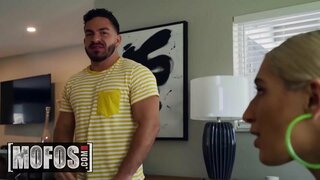 Krāpšanos Pass - MOFOS