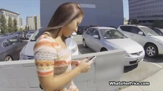 Забрать и трахнуть острой латинской красотку